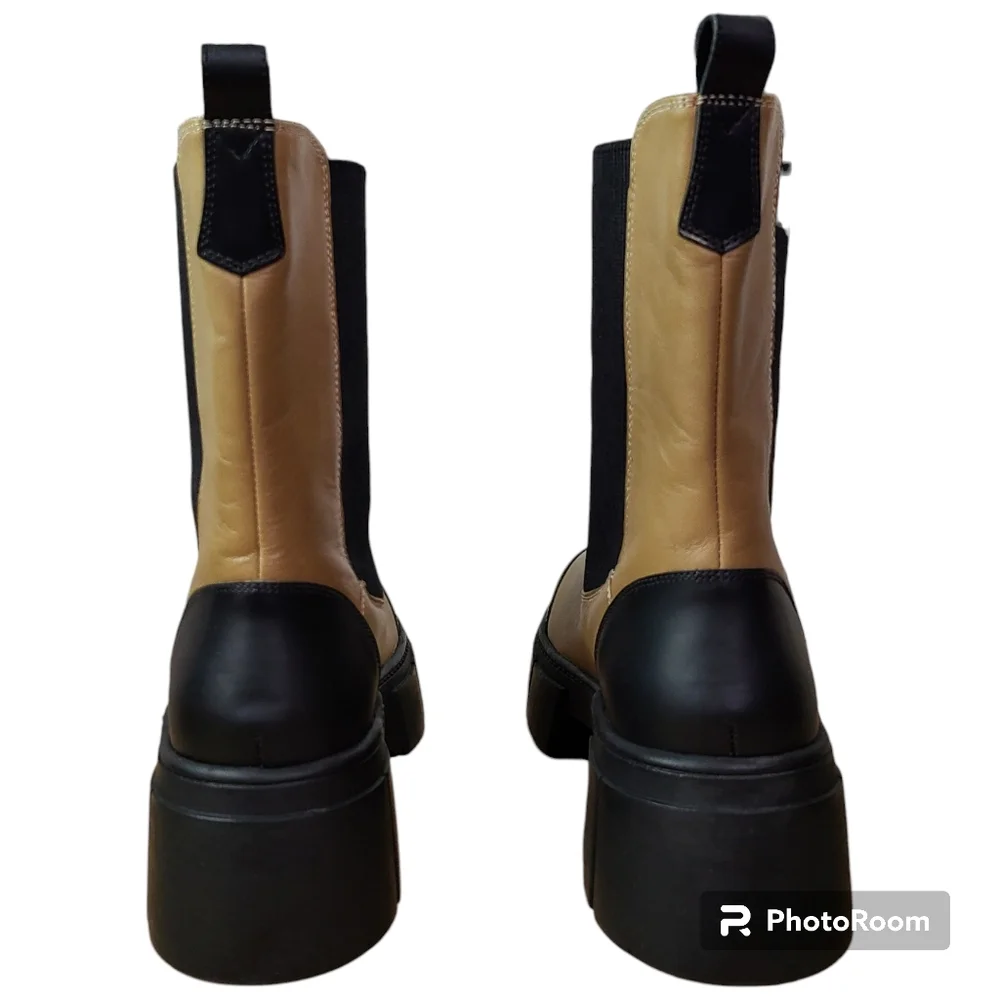 NEW FREE PEOPLE Size 10 Maren Tan Leather Chunky Utility Platform Chelsea Boots
